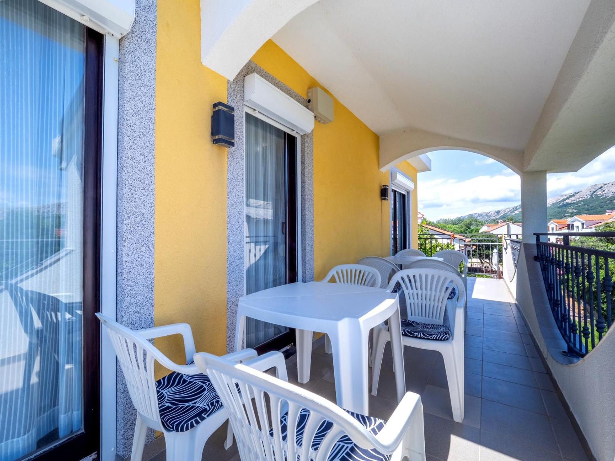 Apartments Bianca Baska  Exterior photo